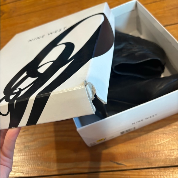 (418) NINE WEST BLACK BOOT HEELS - Picture 2 of 14
